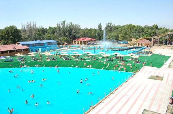 Fun N Food Village (Чирчикский Аквапарк)