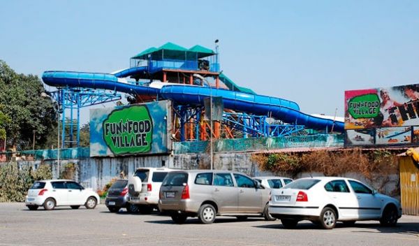 Fun N Food Village (Чирчикский Аквапарк) 2