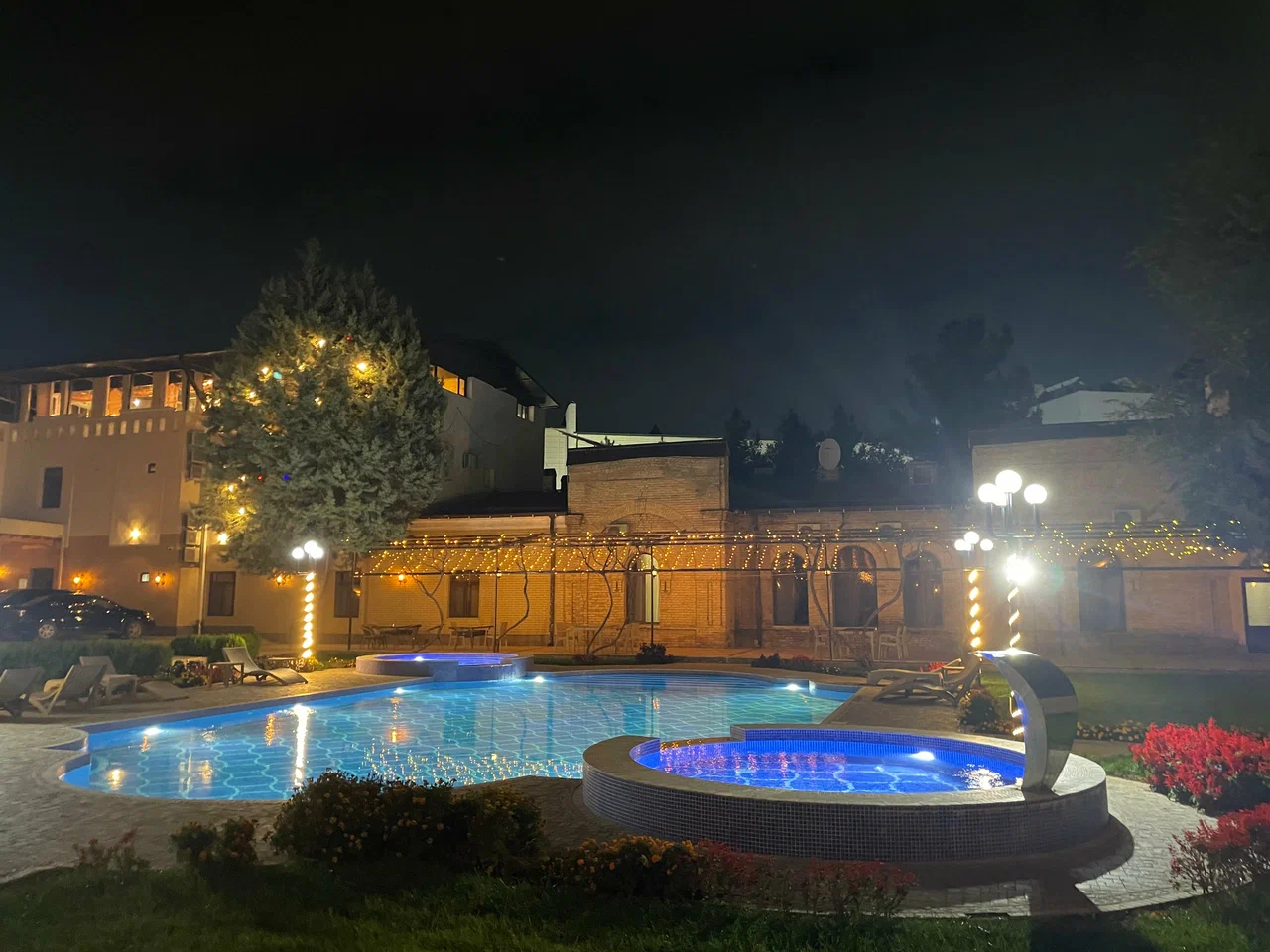 Rayyan Hotel 5